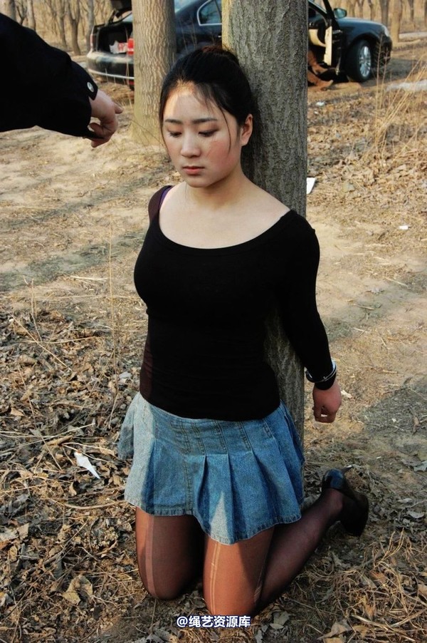 mj影视 - 2013-3-4陈沫踏青 黑丝美女最终的不归路 第 244 张图片