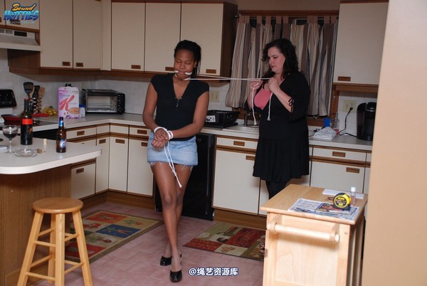 boundhotties - Kitty & Krista 第 44 张图片