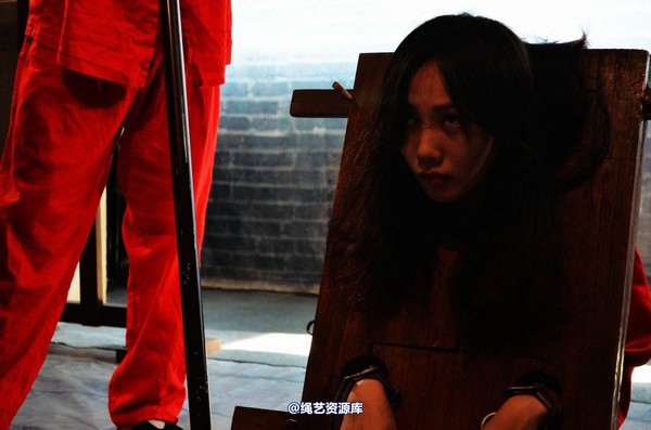 mj影视 - 血的代价梦境古大堂 女囚众生相2013-08-26 第 70 张图片