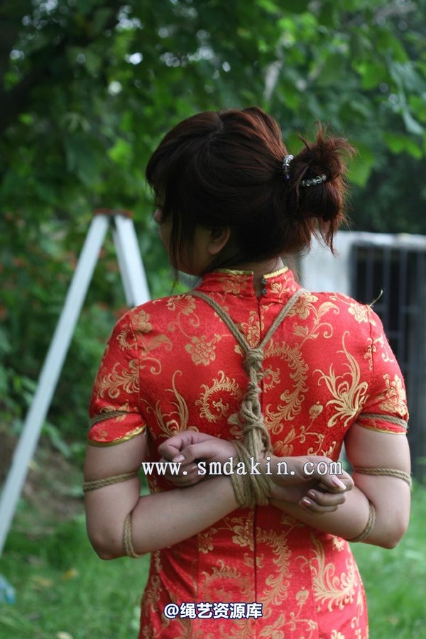锐度主张 - 红旗袍模特：姗姗 第 40 张图片
