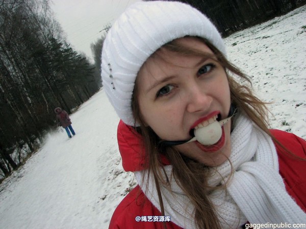 gaggedinpublic - gip042 第 13 张图片