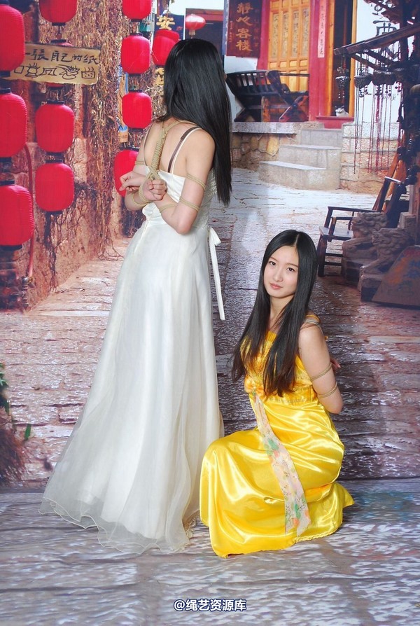 唯美之家 - 明美和雅芙双缚 第 127 张图片
