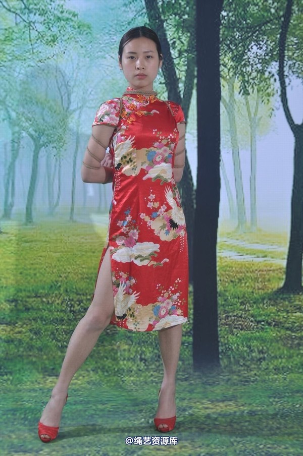 mj影视 - 三大模特争秀1 第 62 张图片