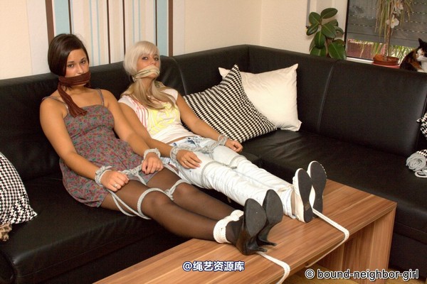bound-neighbor-girl - Marenka, Vanessa B + Vera - Bondage 第 61 张图片
