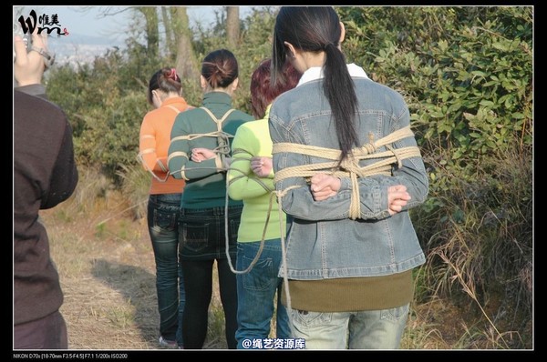 唯美之家 - 2008-11-13外拍(集体) 第 148 张图片