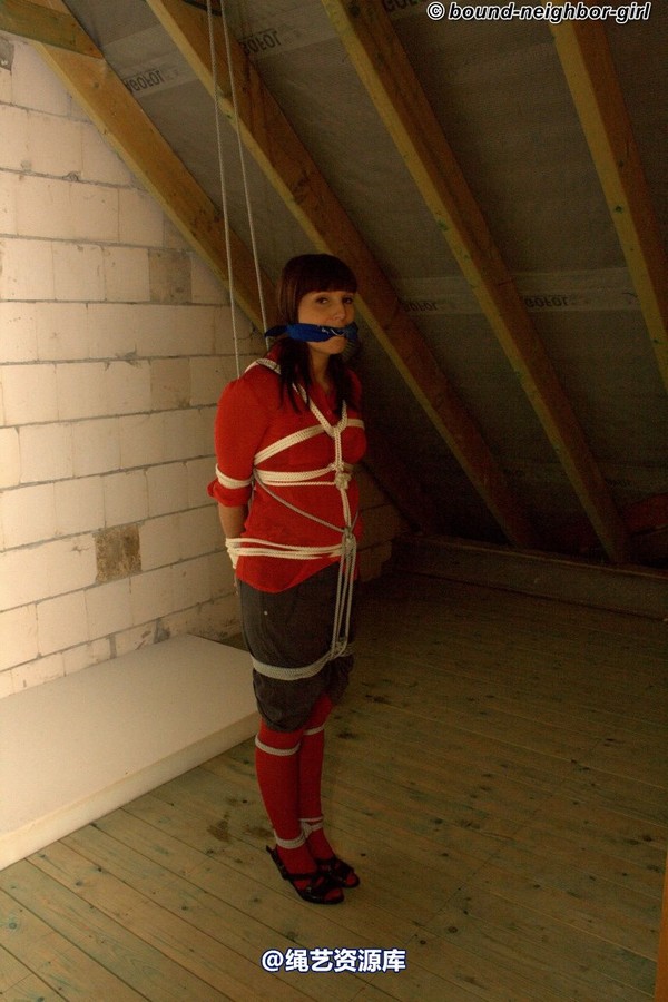 bound-neighbor-girl - Susan - Tied up in the Attic 1 第 28 张图片