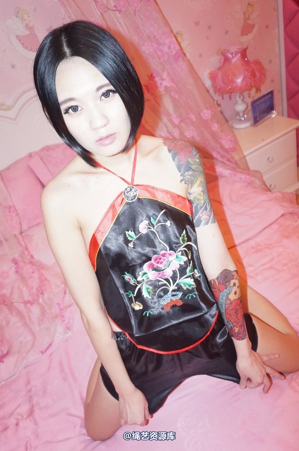 dk13美束馆 - 12.3-DJ黑肚兜-94P 第 2 张图片
