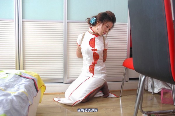 唯美之家 - 丽莎旗袍五花2010-7-24 第 95 张图片