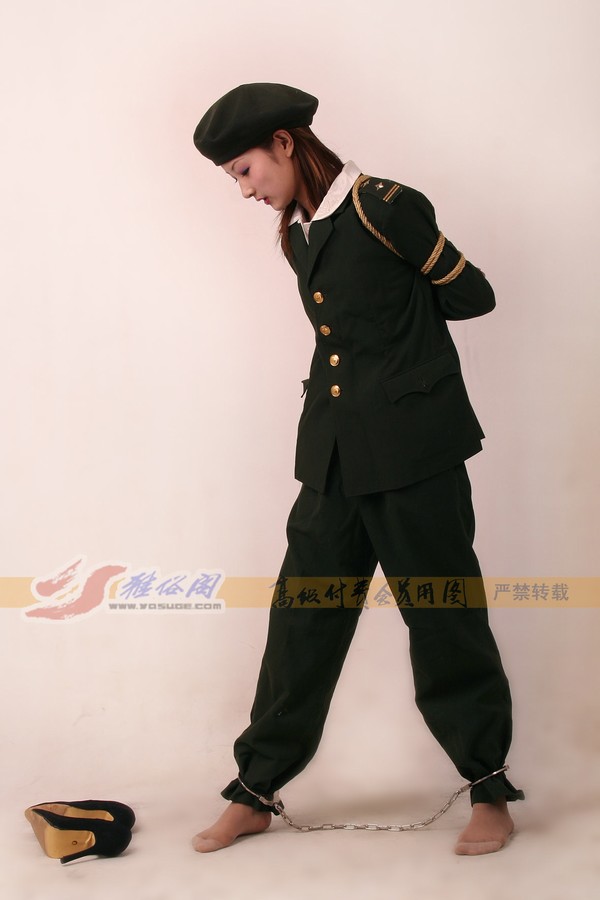 雅俗阁 - 20060407雪儿警服 第 111 张图片