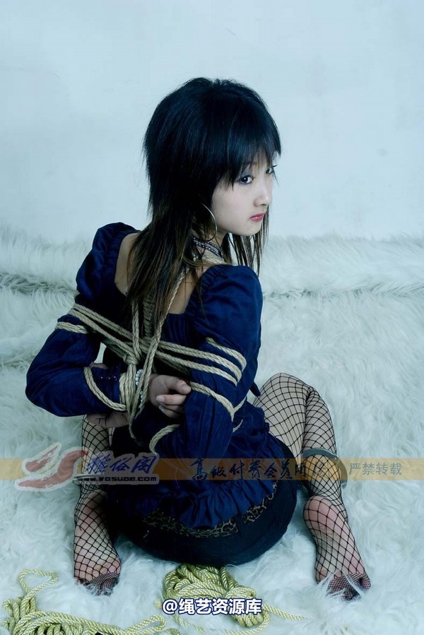 雅俗阁 - 20070404雪儿制服 第 42 张图片