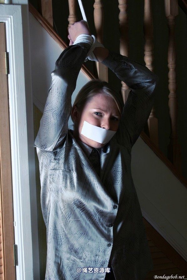 bondagebob - Abigail Toyne Hung Up 第 32 张图片