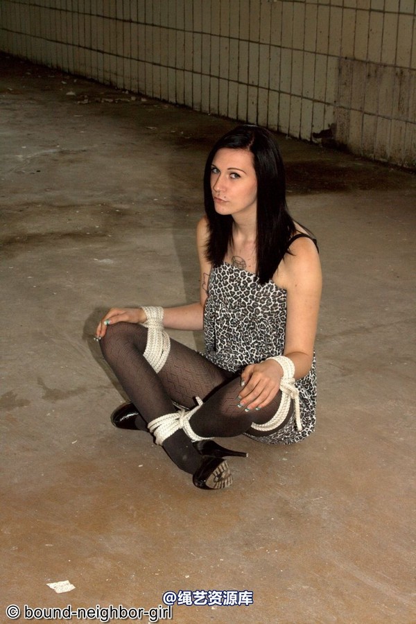 bound-neighbor-girl - Angel - Tied up in the ruins 4 第 40 张图片