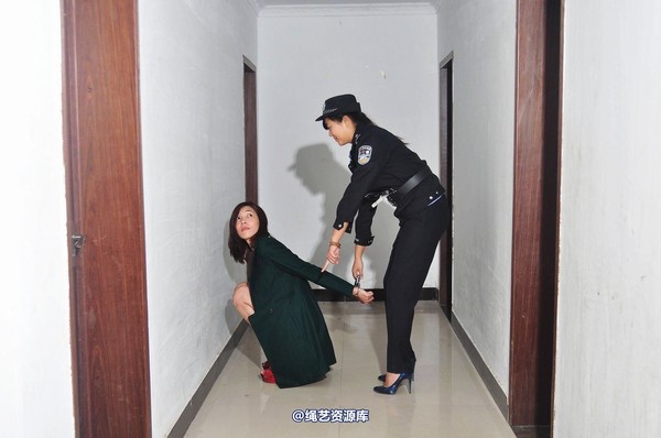 mj影视 - 影林樵夫“红颜车模”套图―车模入监 第 40 张图片