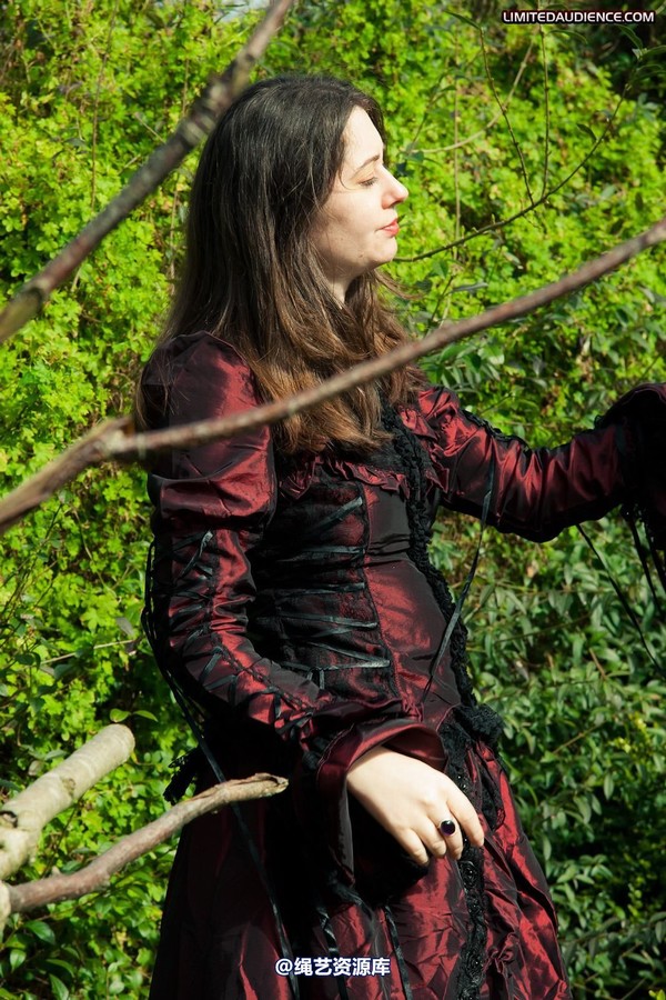 limitedaudience - 2011 catya lex eleven captive countess 2 第 3 张图片