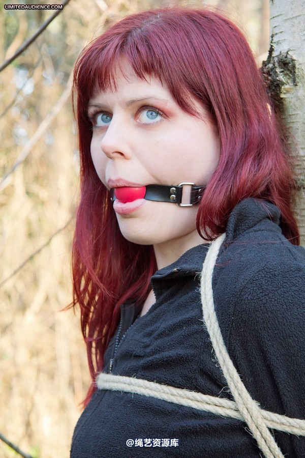 limitedaudience - 2012 scarlett stuck in the woods 第 20 张图片
