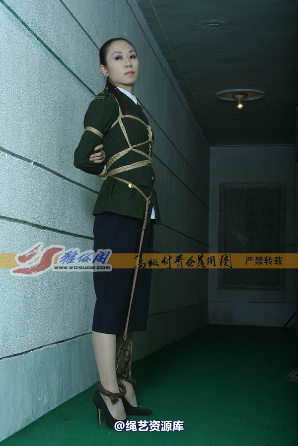 雅俗阁 - 20070419雅雯警服 第 7 张图片
