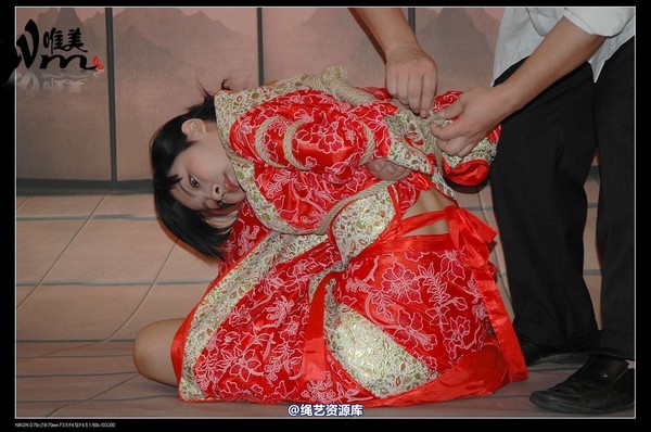 唯美之家 - 08-05-29盈盈汉服-护士装 第 51 张图片