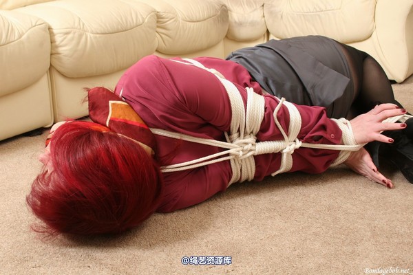 bondagebob - Temptress Kate Bound by an stranger pt 5 第 37 张图片