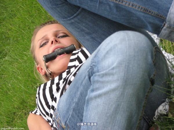 gaggedinpublic - gip023 第 32 张图片