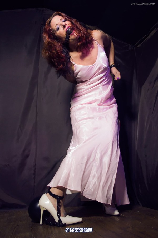 limitedaudience - 2014 fayth on fire chained princess 2 第 7 张图片