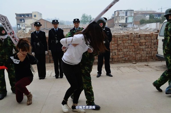 mj影视 - 心灵震憾之刑场.2013-05-04 第 85 张图片