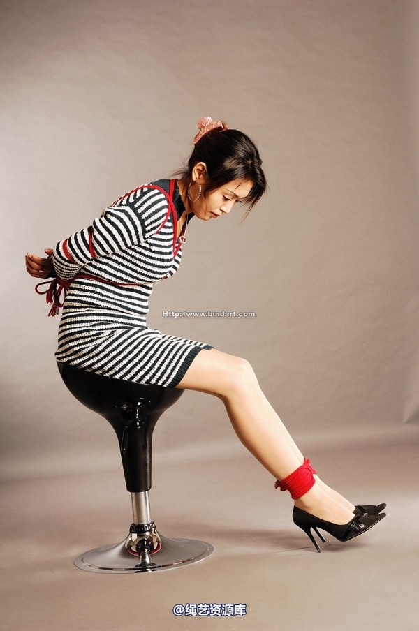 丽柜美束 - 2007-06-09 第 3 张图片