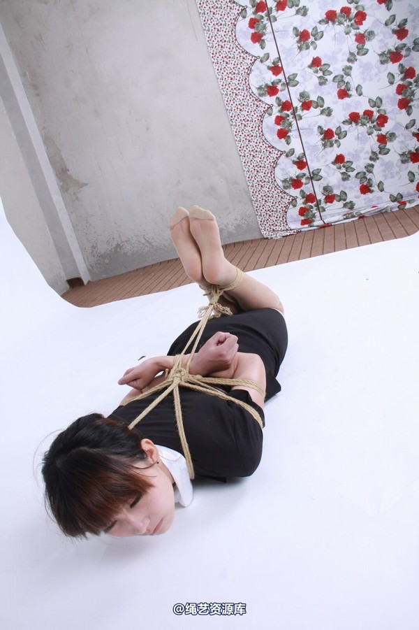 神艺缘 - 141-刚升职就被绑了 第 21 张图片