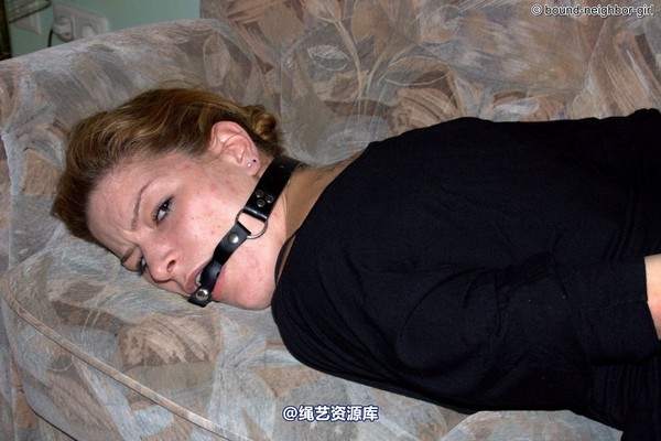 bound-neighbor-girl - Amy + Cinsy - Hogtied variations 第 5 张图片