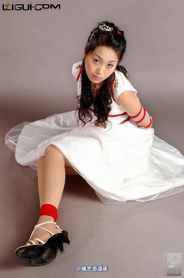 丽柜美束 - 2008-10-21 琳达 第 18 张图片