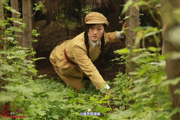 红豆的天空 - 一组解放军装的拍摄花絮 第 148 张图片