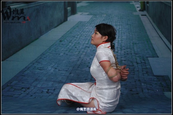 唯美之家 - 08-05-07新模特三 第 230 张图片