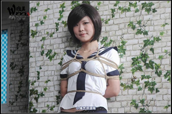唯美之家 - 甜甜学生装2010-5-25 第 8 张图片