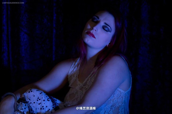 limitedaudience - 2012 ivory chained in darkness 第 12 张图片