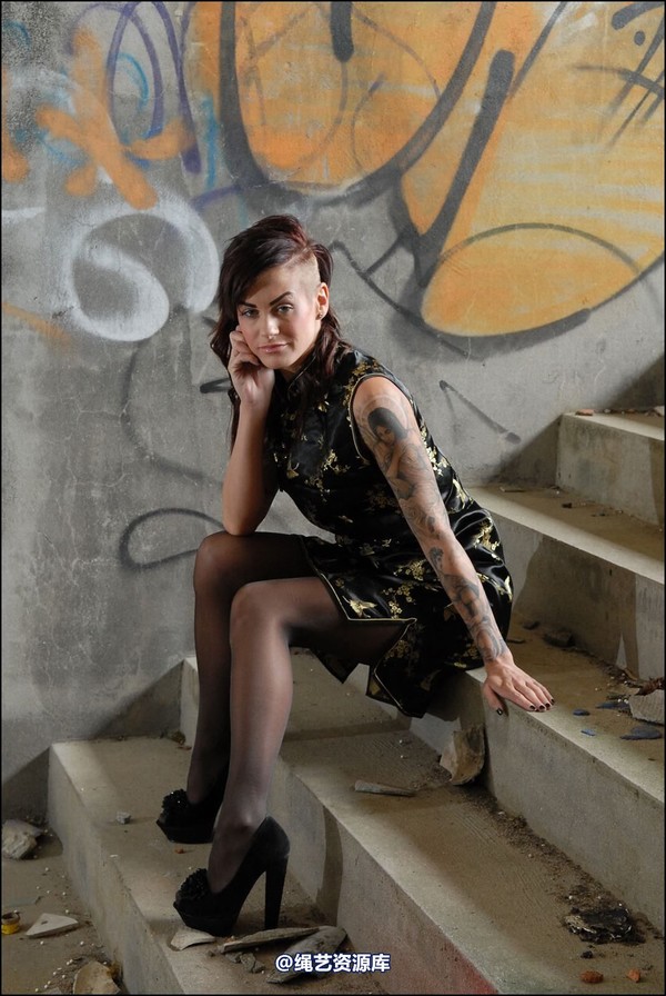 simplytied - Wee Black Chinese Dress 第 2 张图片
