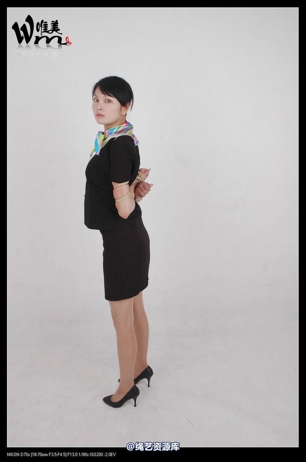 唯美之家 - 09-8-23兰玉制服捆绑 第 52 张图片