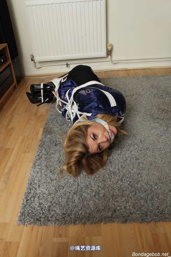 bondagebob - Carissa Montgomery One hell of a Hogtie 第 117 张图片