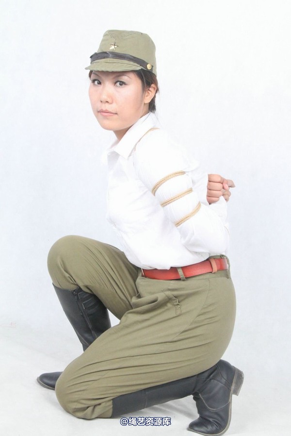 胜景山庄 - 196-绑个女鬼子 第 40 张图片
