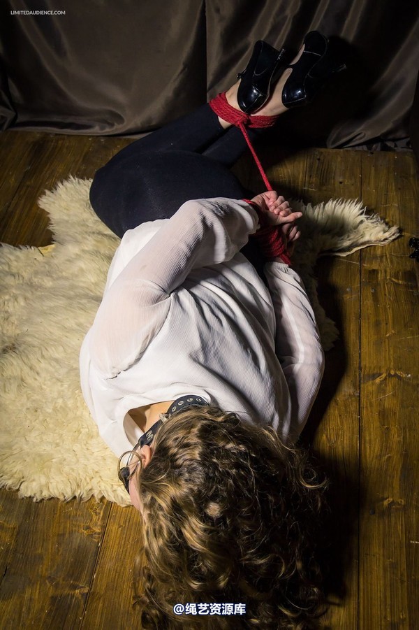 limitedaudience - 2015 alais peach hogtied 第 14 张图片
