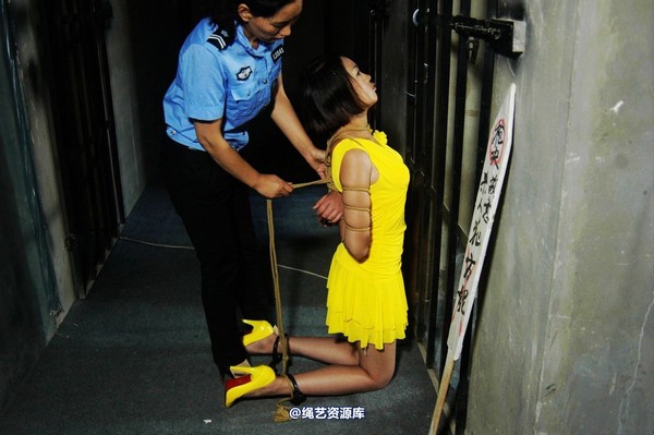 mj影视 - 黄丫-勒颈五花 第 11 张图片