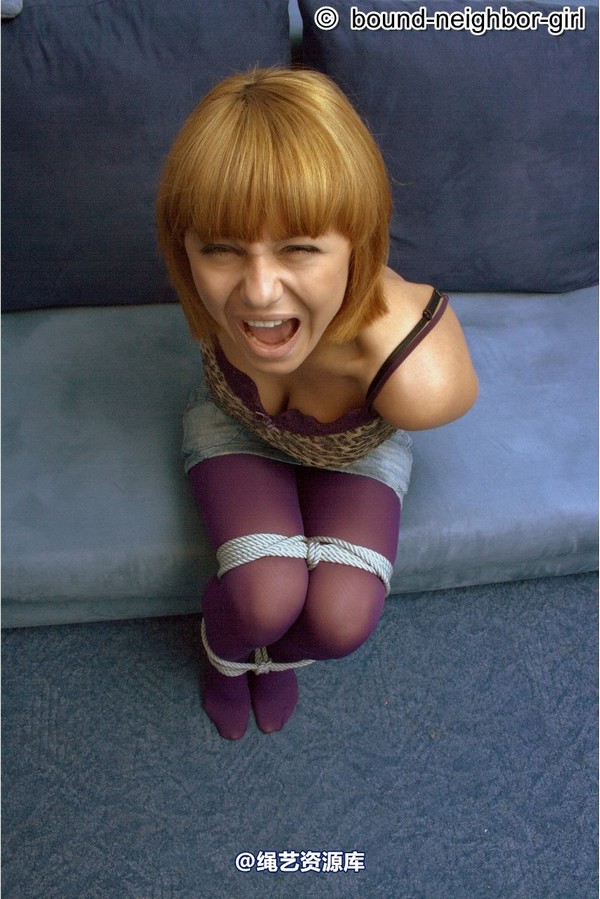 bound-neighbor-girl - An afternoon with Guest Helena part 3 第 21 张图片