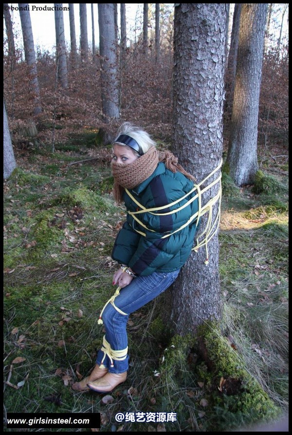 girlsinsteel - In the forest 第 43 张图片
