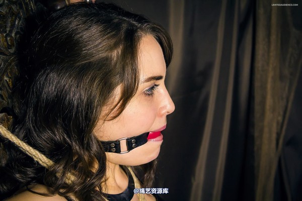 limitedaudience - 2015 freya held for ransom 第 21 张图片