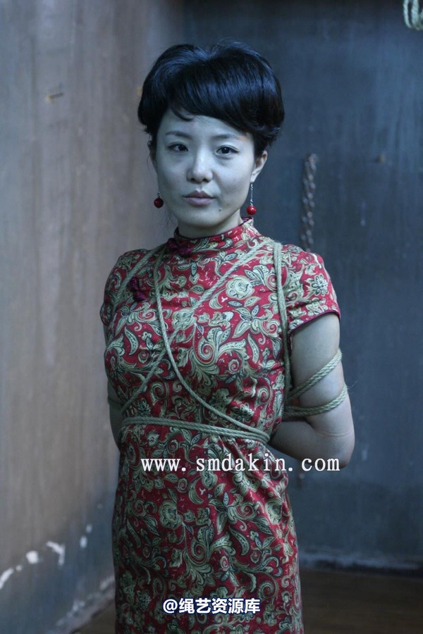 锐度主张 - 2009年第56期捆绑图（2009.11.29）模特：叶子 晓云 第 25 张图片