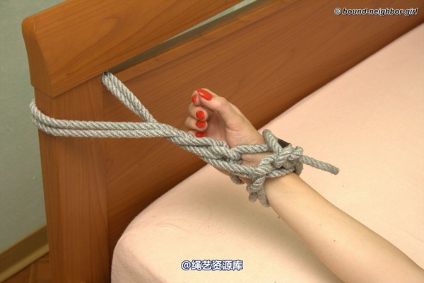 bound-neighbor-girl - Cindy - Tied at Home 1 第 29 张图片