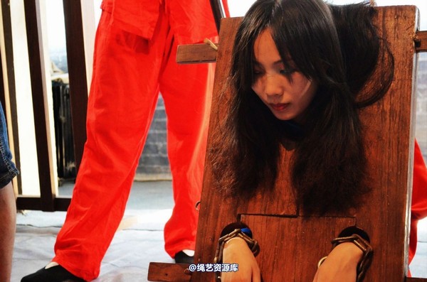 mj影视 - 血的代价梦境古大堂 女囚众生相2013-08-26 第 74 张图片