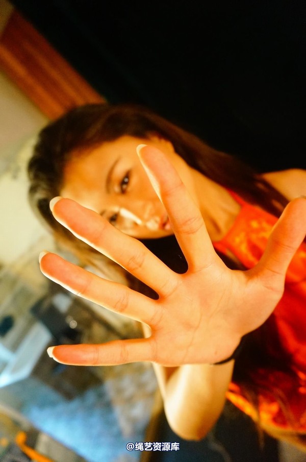 dk13美束馆 - 5.29-欢欢红肚兜b-120P 第 19 张图片