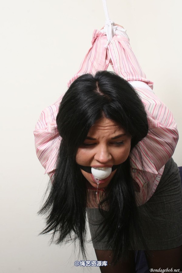 bondagebob - Monica Harris Drooling Strappado 第 58 张图片
