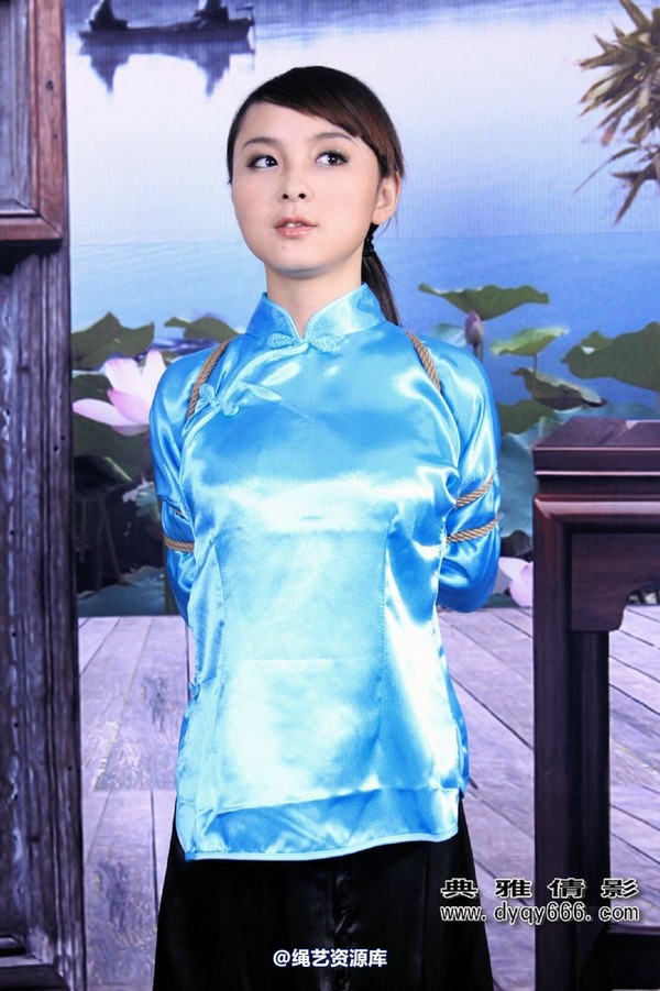 典雅倩影 - 014-“欣”欣向荣凌云上 “妍”行千里春风事 第 32 张图片