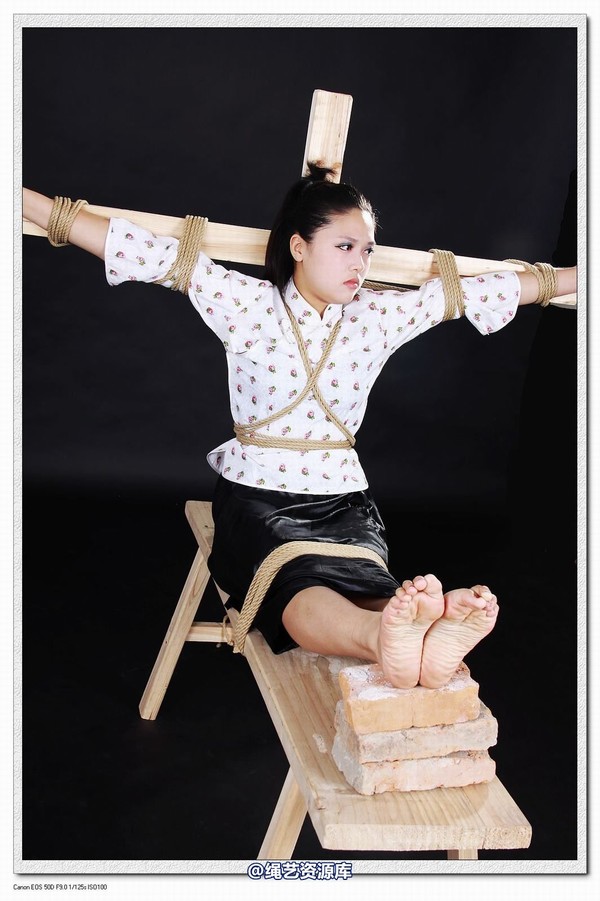 神艺缘 - 292-体验老虎凳 第 7 张图片