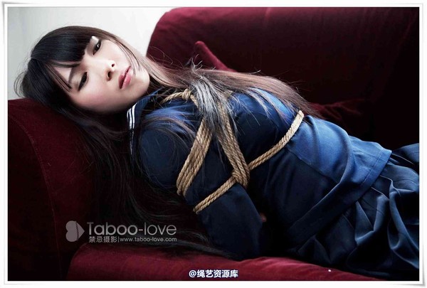 禁忌摄影 - No.001 米勒 迷人的眼神 第 34 张图片